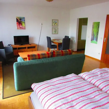 Gaestehaus Tannenhof * Bad Bergzabern