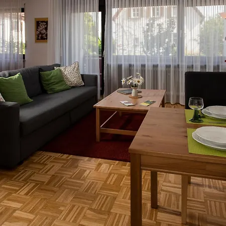 Gaestehaus Tannenhof Apartmán *