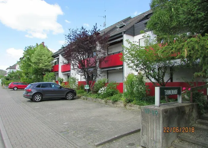 Gaestehaus Tannenhof *